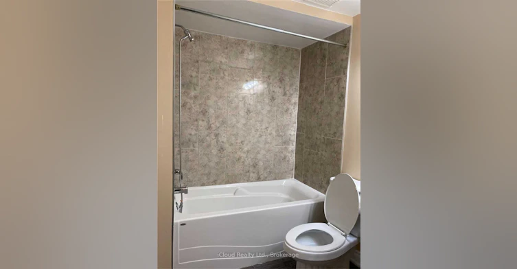 1449 Ithaca Court, Mississauga, ON, L5J 4L1 - 8
