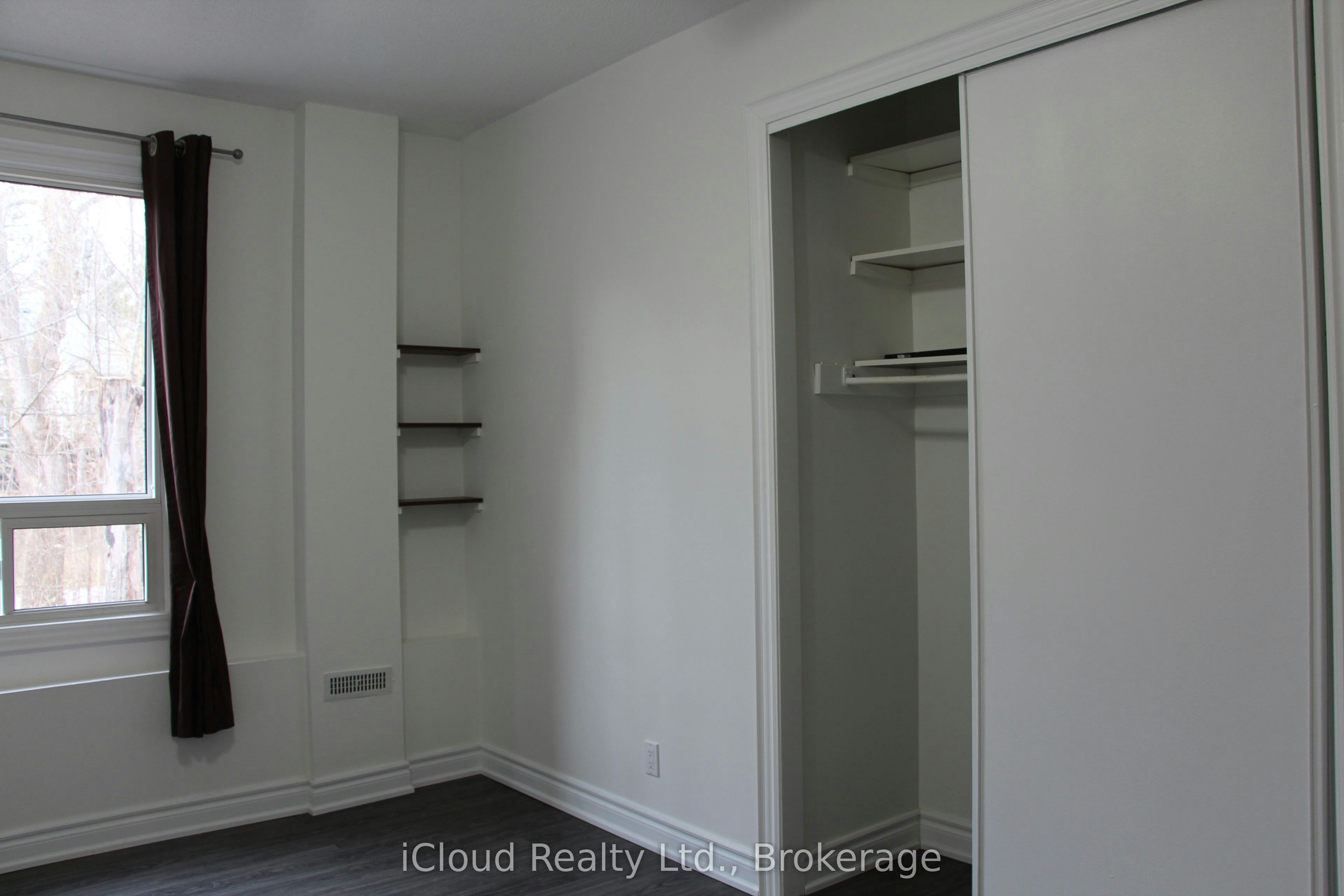 1449 Ithaca Court, Mississauga, ON, L5J 4L1 - 11