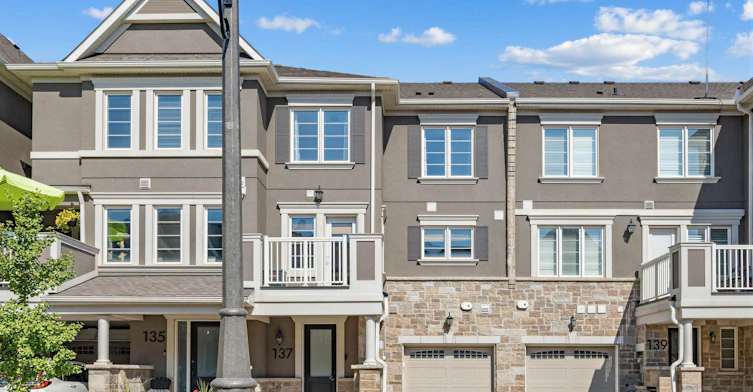 137 Christopher Road, Oakville, ON, L6H 0X9 - 2