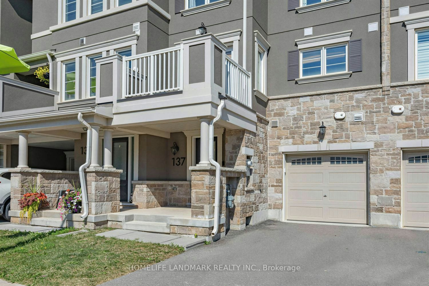 137 Christopher Road, Oakville, ON, L6H 0X9 - 3