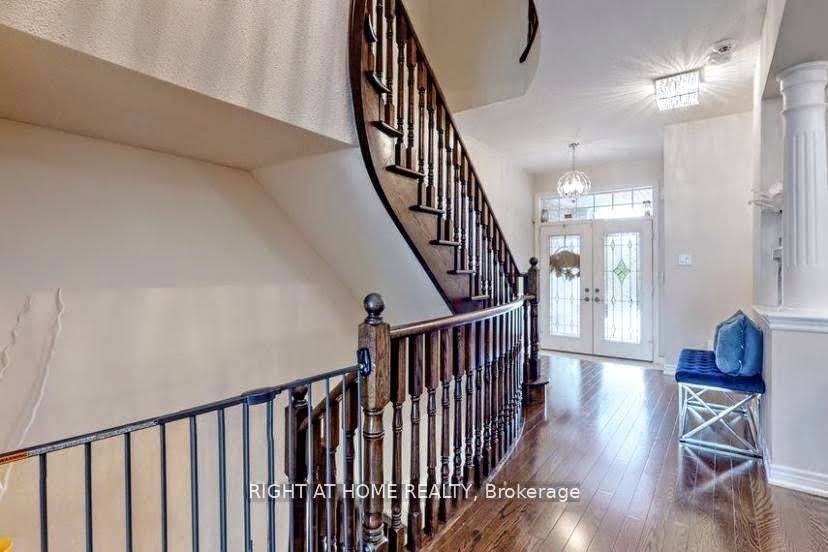 1138 Woodington Lane, Oakville, ON, L6H 7V1 - 4