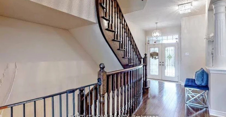 1138 Woodington Lane, Oakville, ON, L6H 7V1 - 4