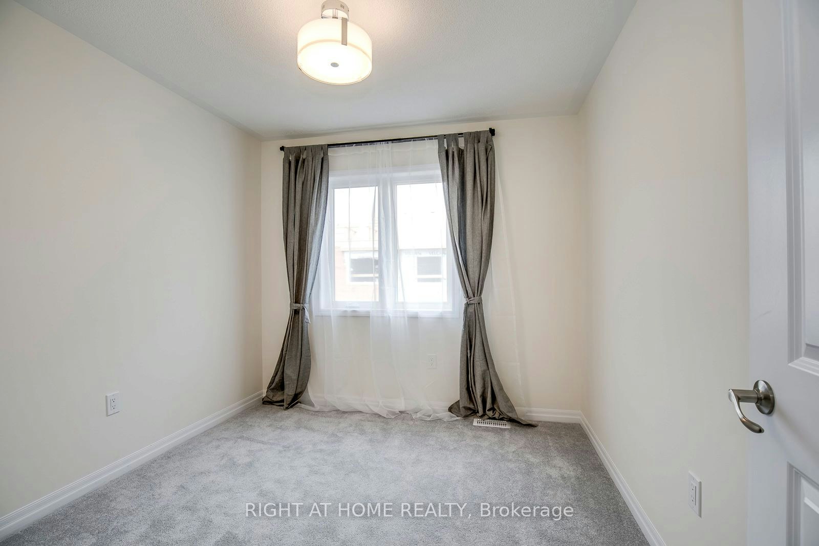 3329 Vardon Way, Oakville, ON, L6M 1R6 - 24