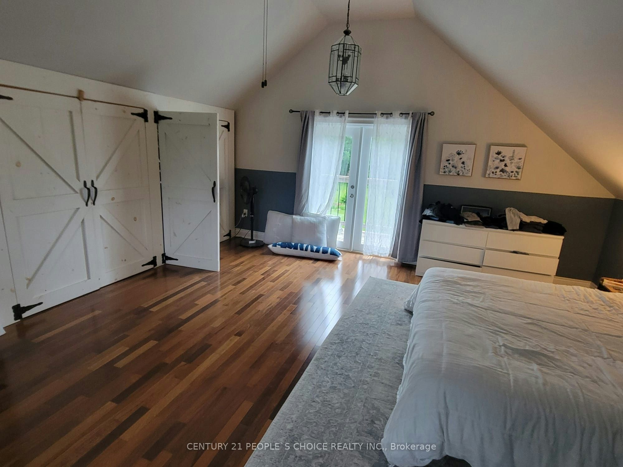 2566 2 Side Road, Burlington, ON, L7M 0T1 - 4