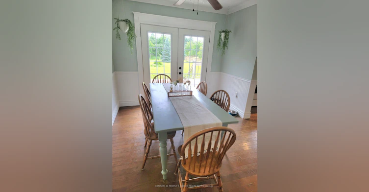 2566 2 Side Road, Burlington, ON, L7M 0T1 - 16