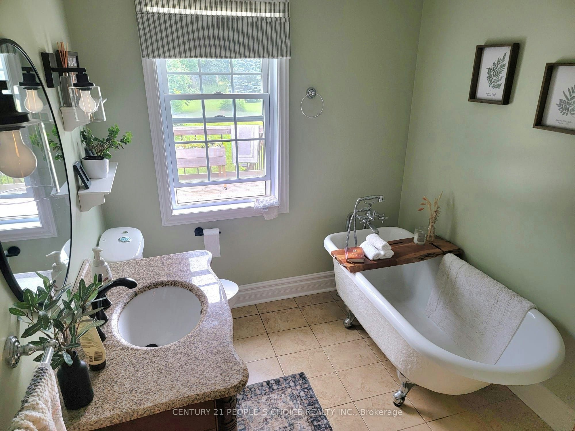 2566 2 Side Road, Burlington, ON, L7M 0T1 - 17