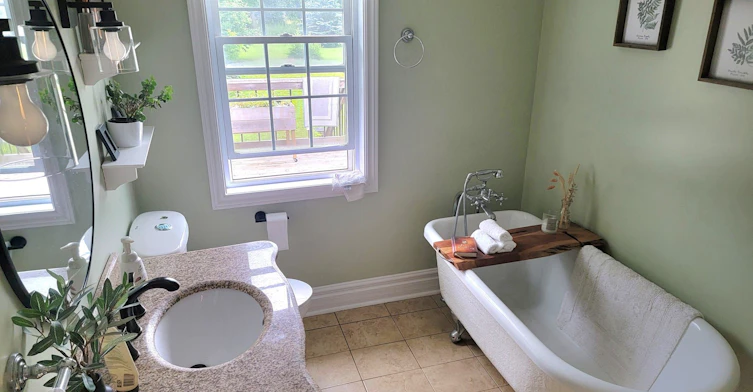 2566 2 Side Road, Burlington, ON, L7M 0T1 - 17