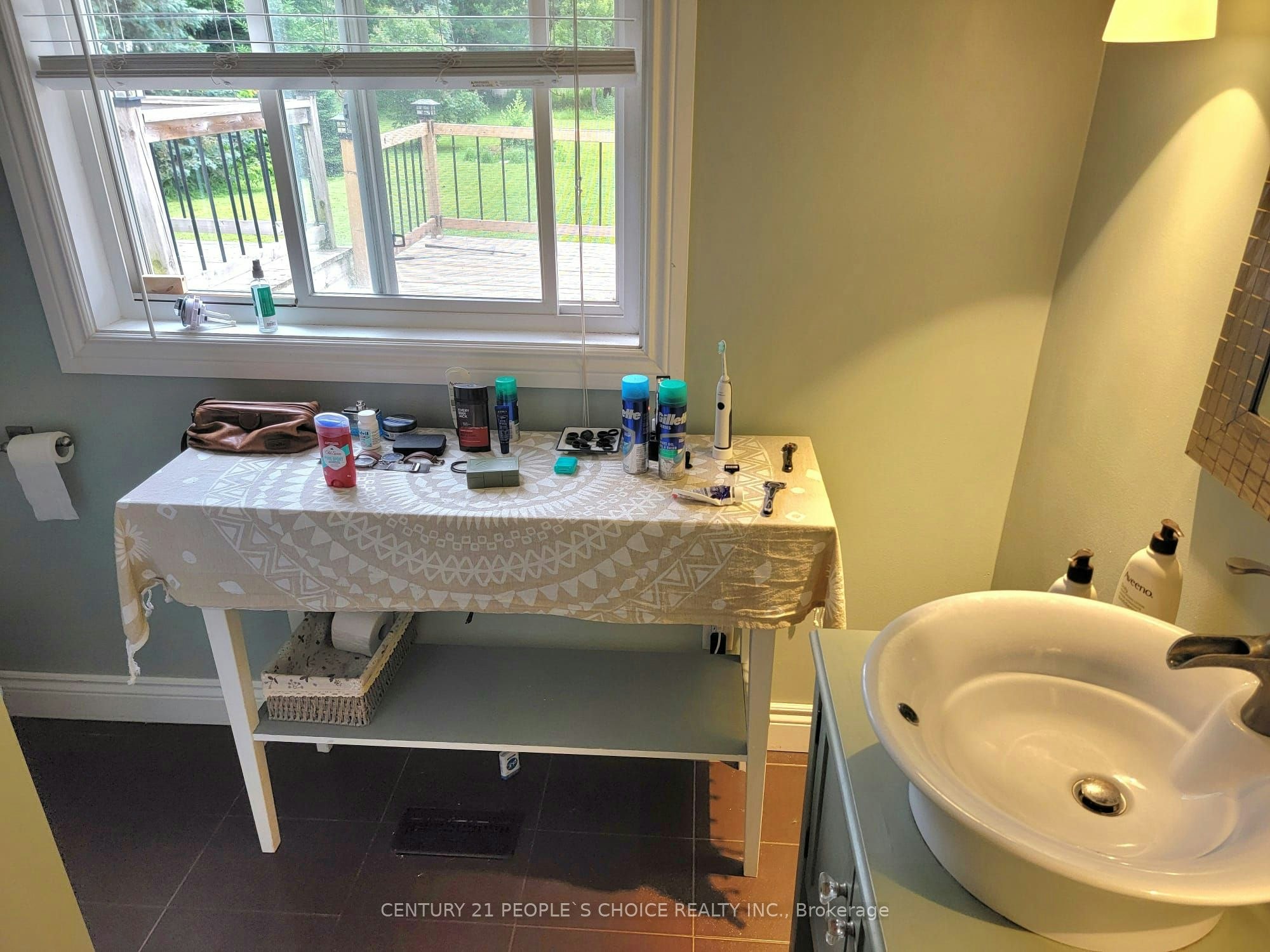 2566 2 Side Road, Burlington, ON, L7M 0T1 - 7