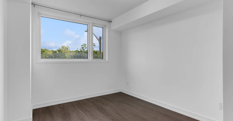 114-1135 Cooke Boulevard, Burlington, ON, L7T 0C3 - 11