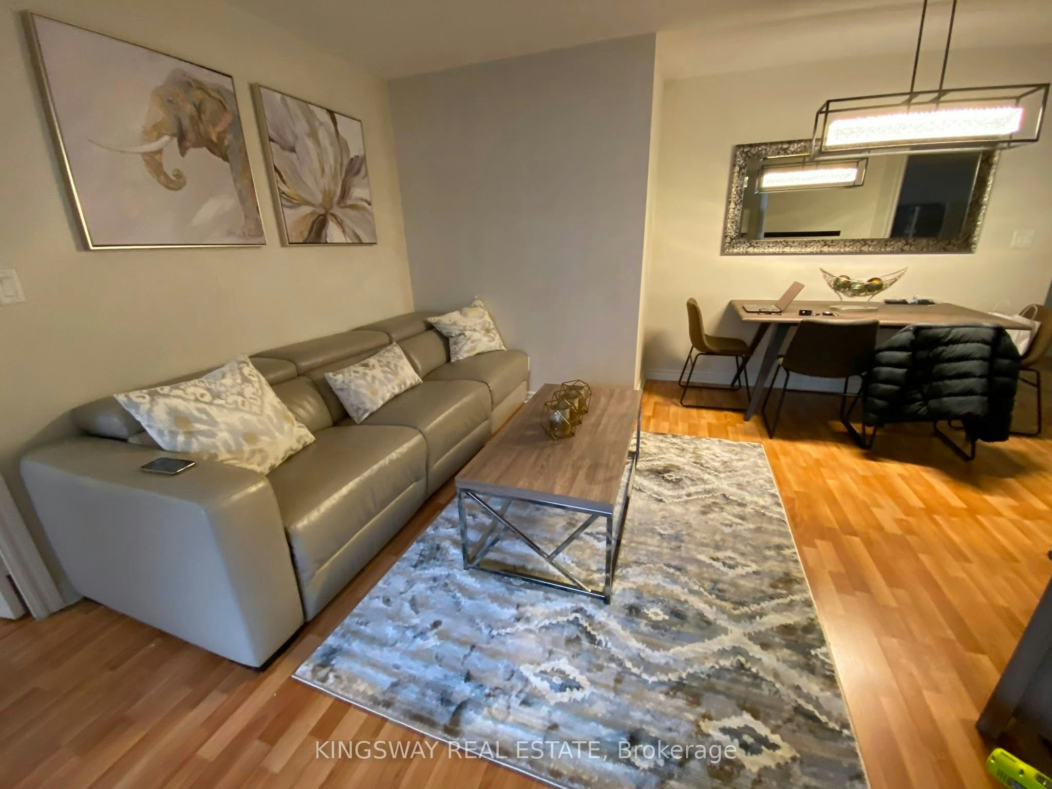 2730-3888 Duke Of York Boulevard, Mississauga, ON, L5B 4P5 - 5