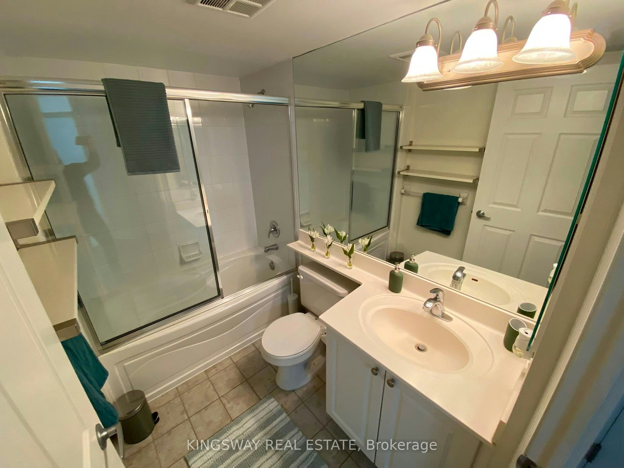 2730-3888 Duke Of York Boulevard, Mississauga, ON, L5B 4P5 - 10