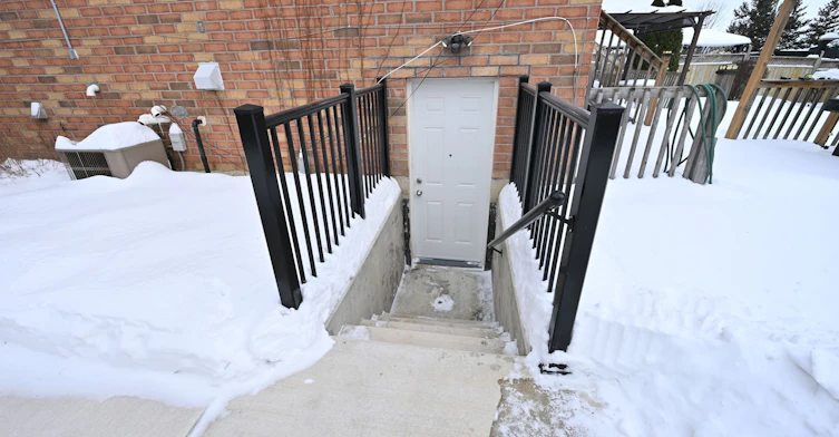 42 Brambirch Crescent, Brampton, ON, L7A 1V1 - 4