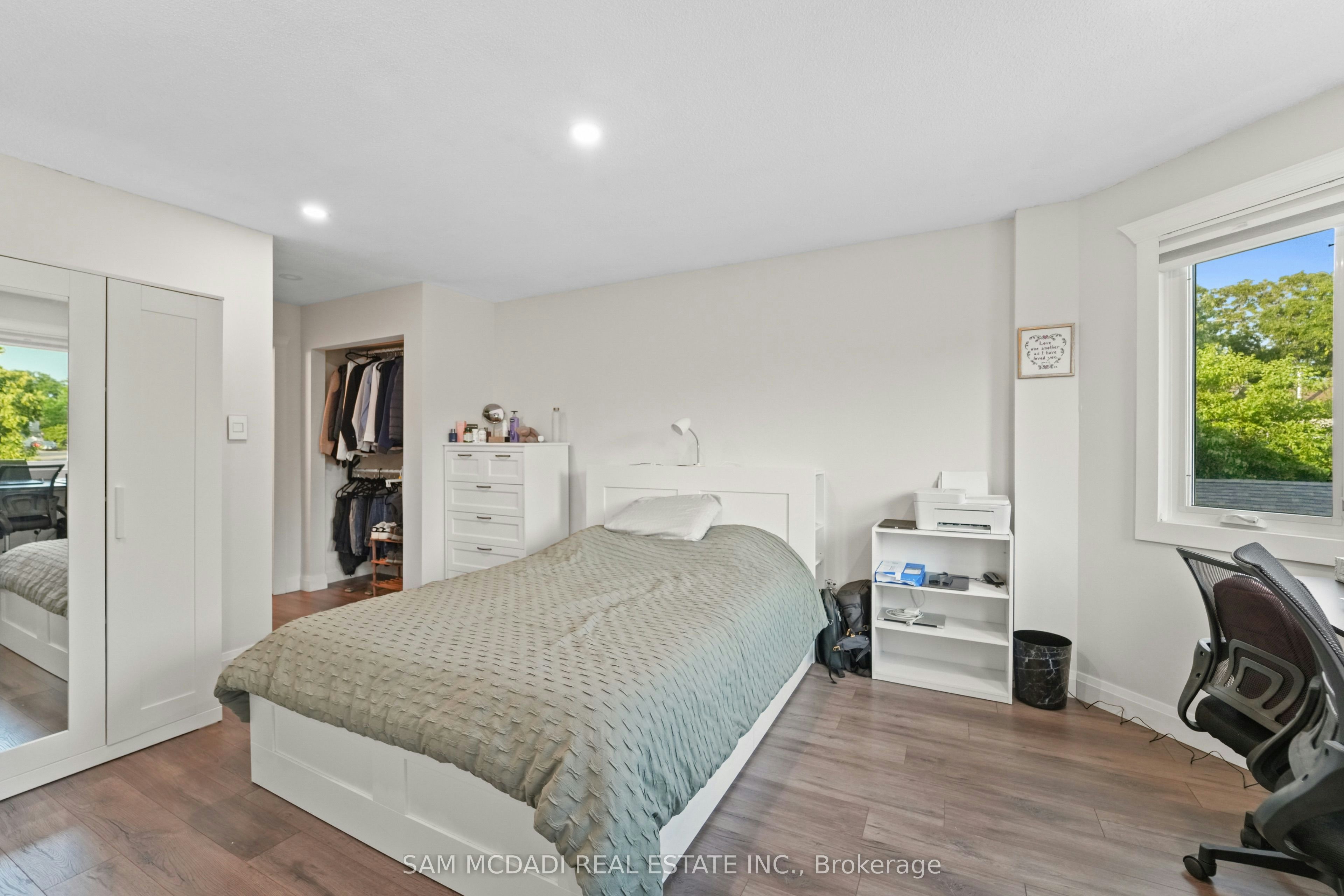 6251 Saltmarsh Court, Mississauga, ON, L5N 5V9 - 25