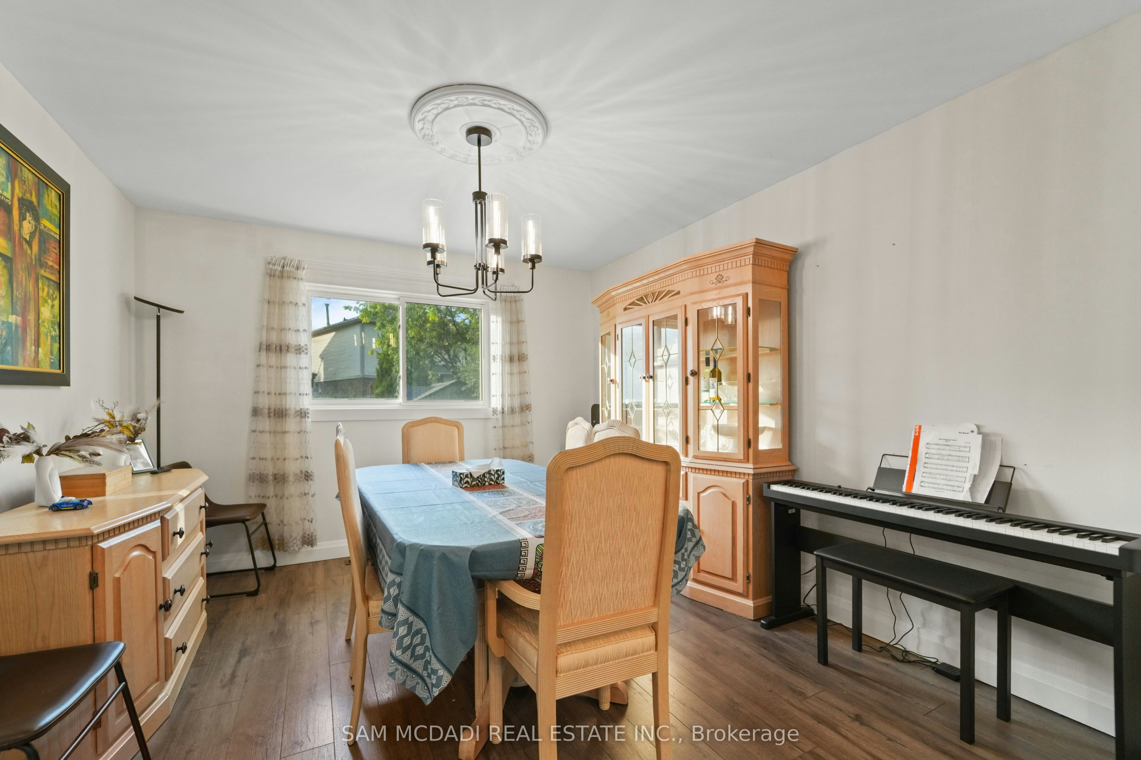 6251 Saltmarsh Court, Mississauga, ON, L5N 5V9 - 13