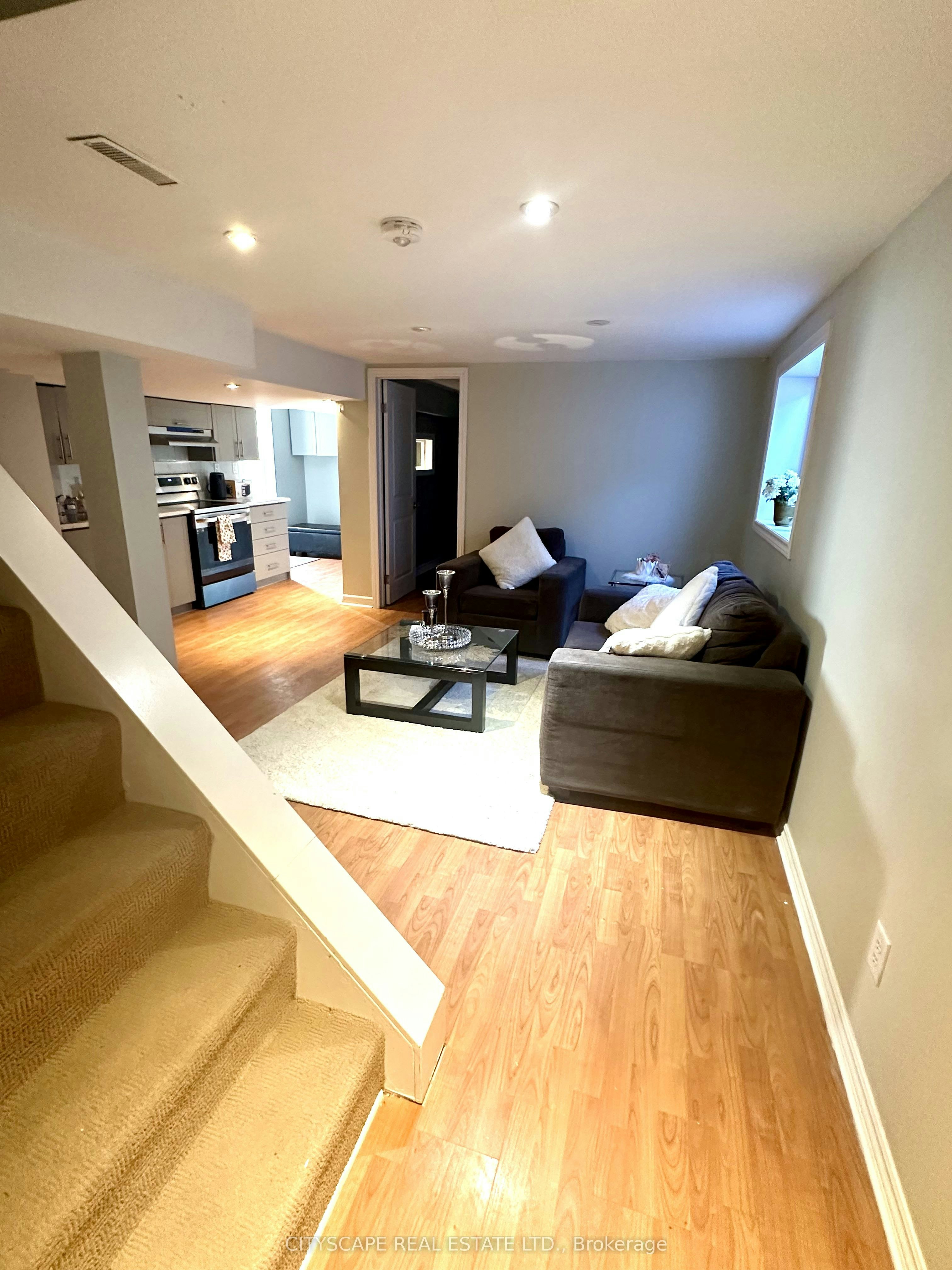 116 Rexway Drive E, Halton Hills, ON, L7G 1R6 - 4