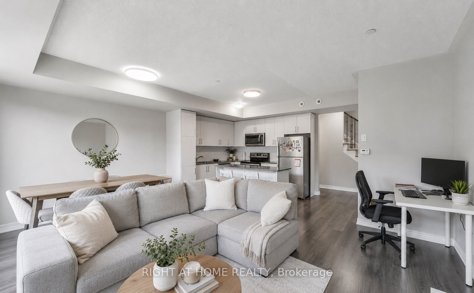 7-125 Long Branch Avenue, Toronto, ON, M8W 0A9 - 3