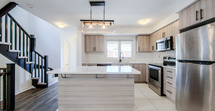 1270 Wintergreen Place, Milton, ON, L9E 1S4 - 13