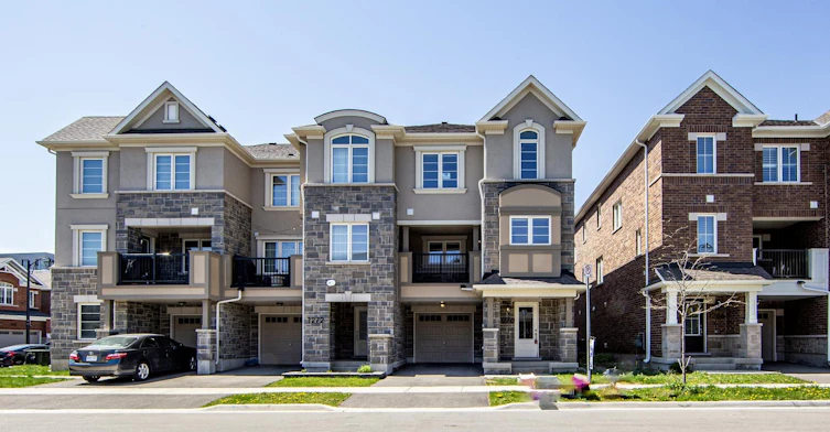 1270 Wintergreen Place, Milton, ON, L9E 1S4