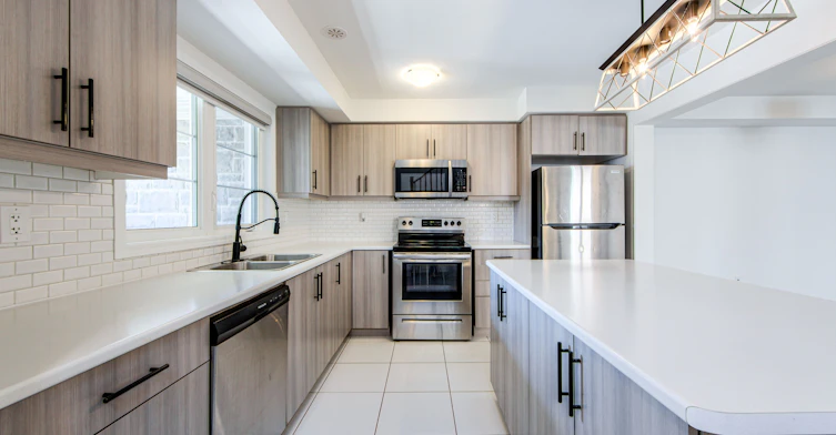 1270 Wintergreen Place, Milton, ON, L9E 1S4 - 6
