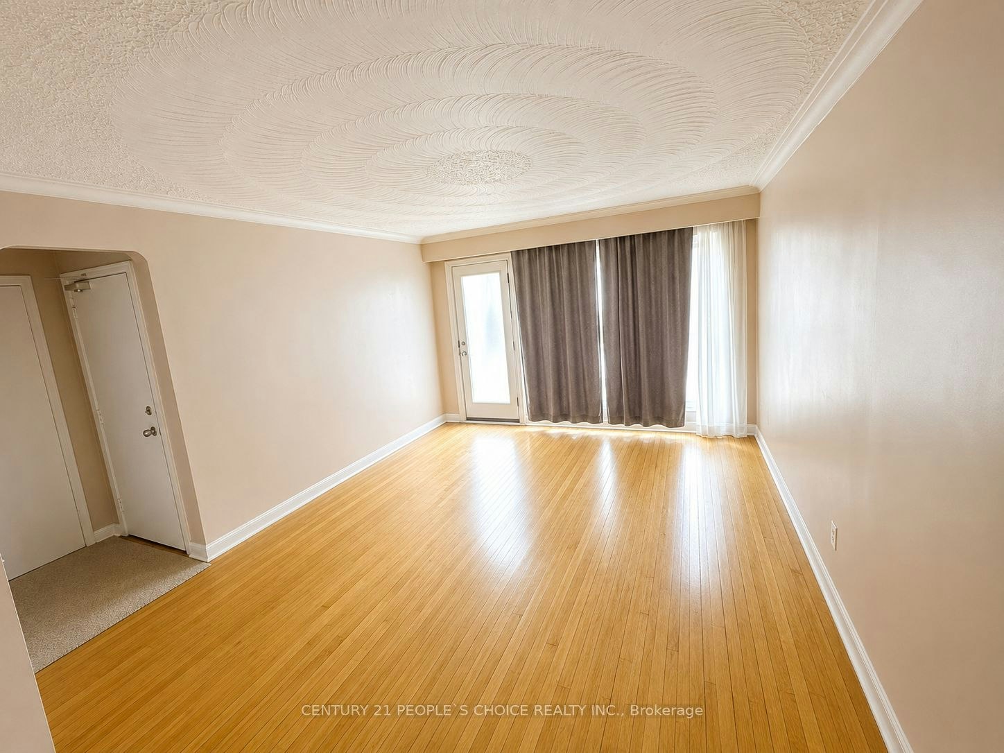 2-183 Bowie Avenue, Toronto, ON, M6E 2R5 - 3