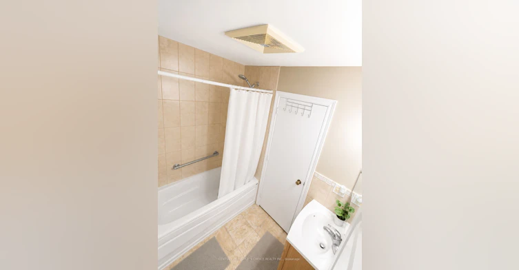 2-183 Bowie Avenue, Toronto, ON, M6E 2R5 - 9