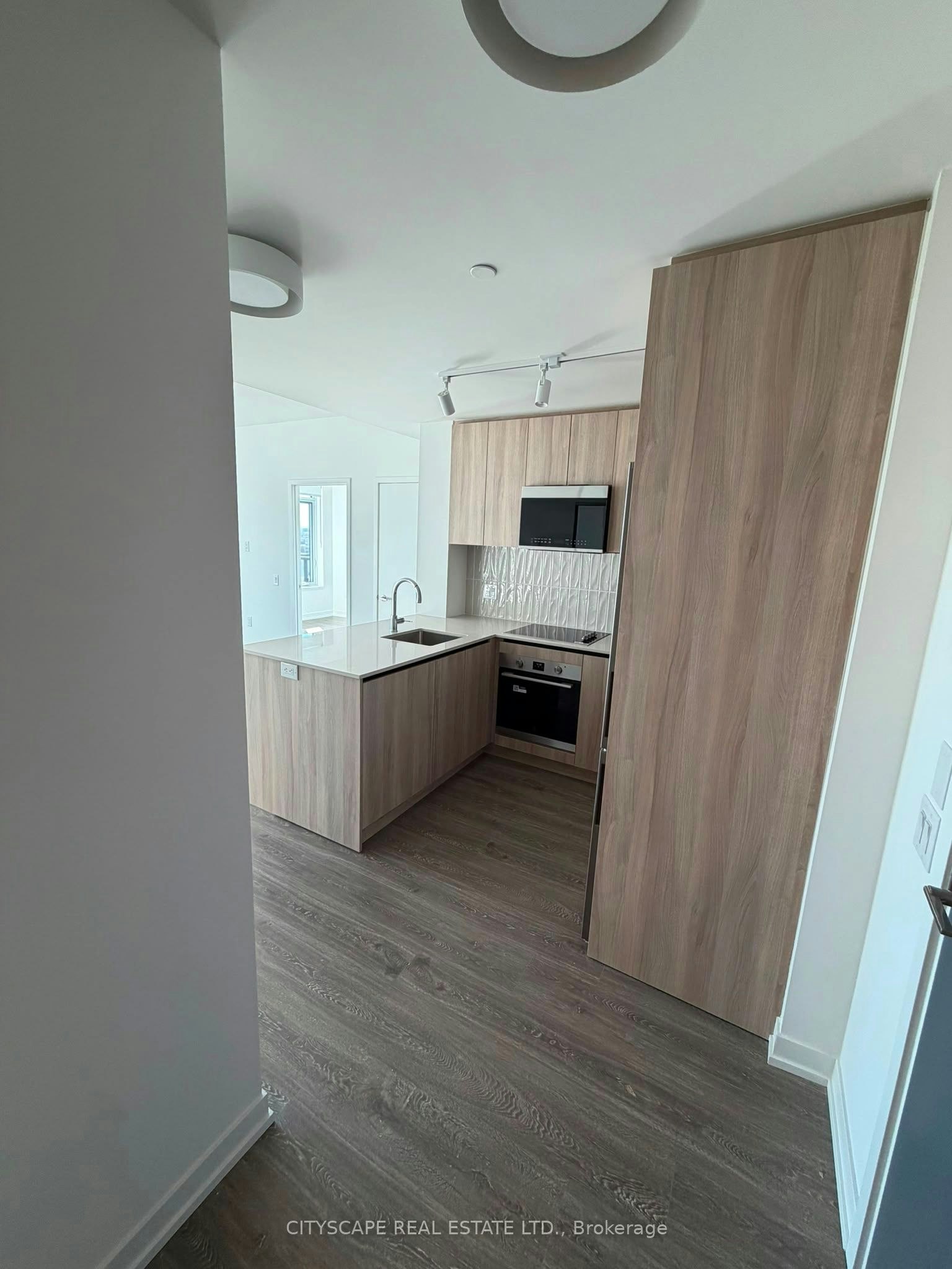 1323-2485 Eglinton Avenue W, Mississauga, ON, L5M 2V8 - 6