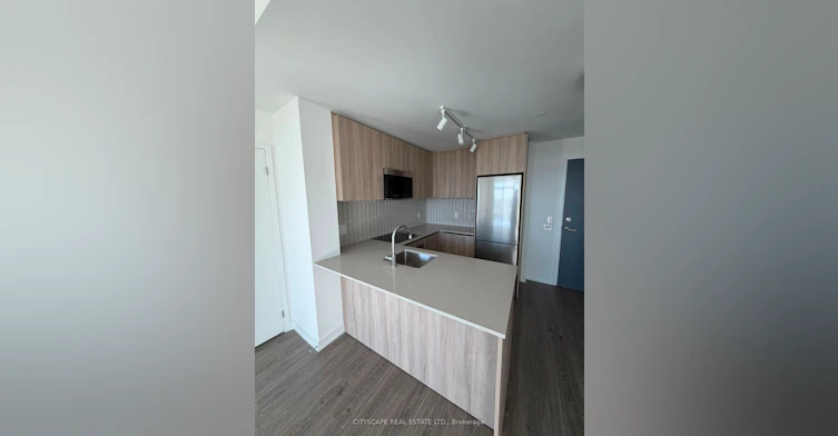 1323-2485 Eglinton Avenue W, Mississauga, ON, L5M 2V8 - 10