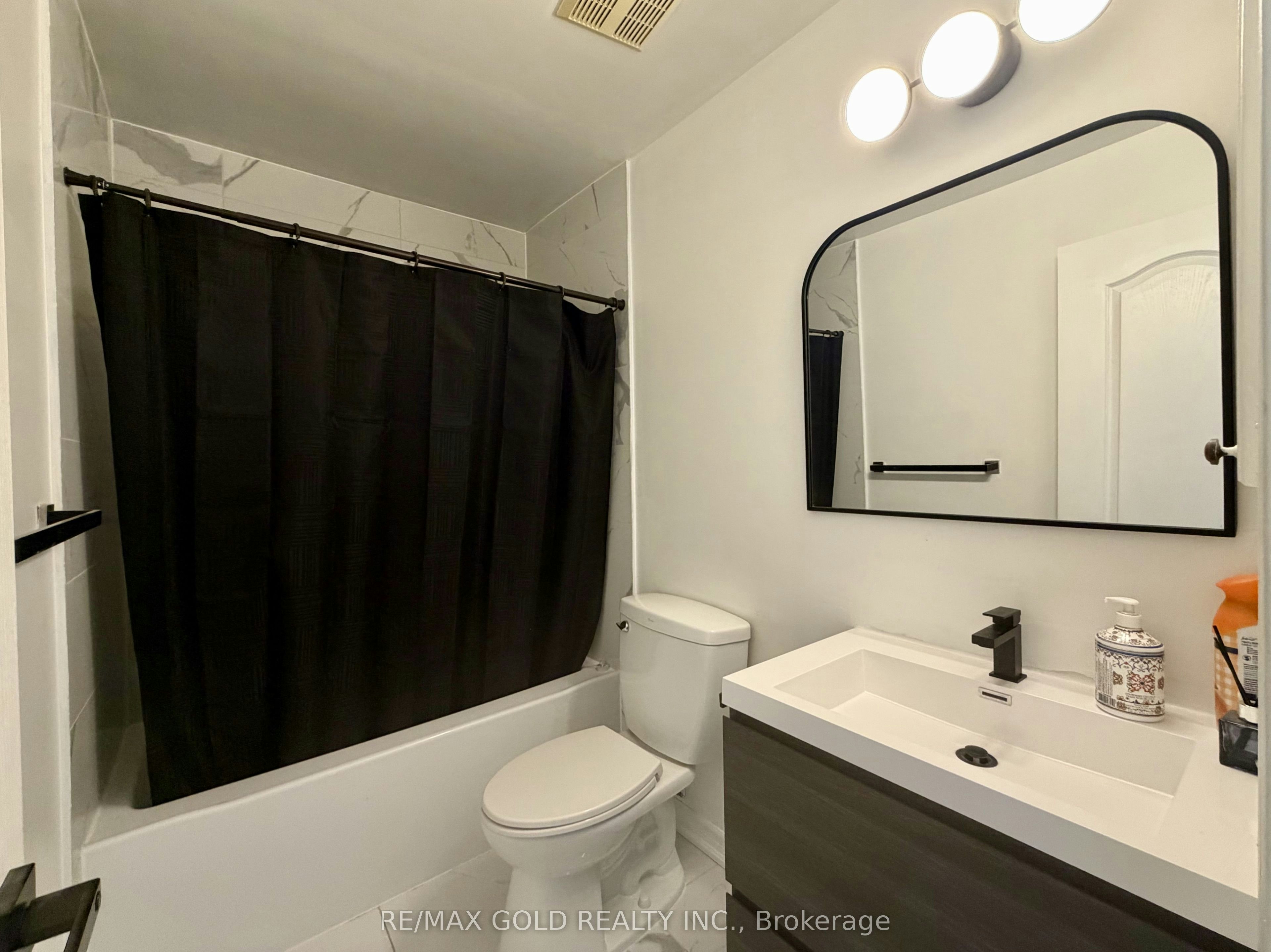 218 Van Scott Drive, Brampton, ON, L7A 1V9 - 14
