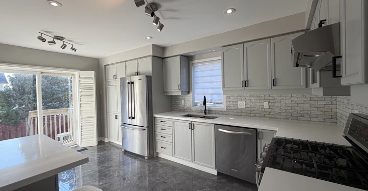 218 Van Scott Drive, Brampton, ON, L7A 1V9 - 7