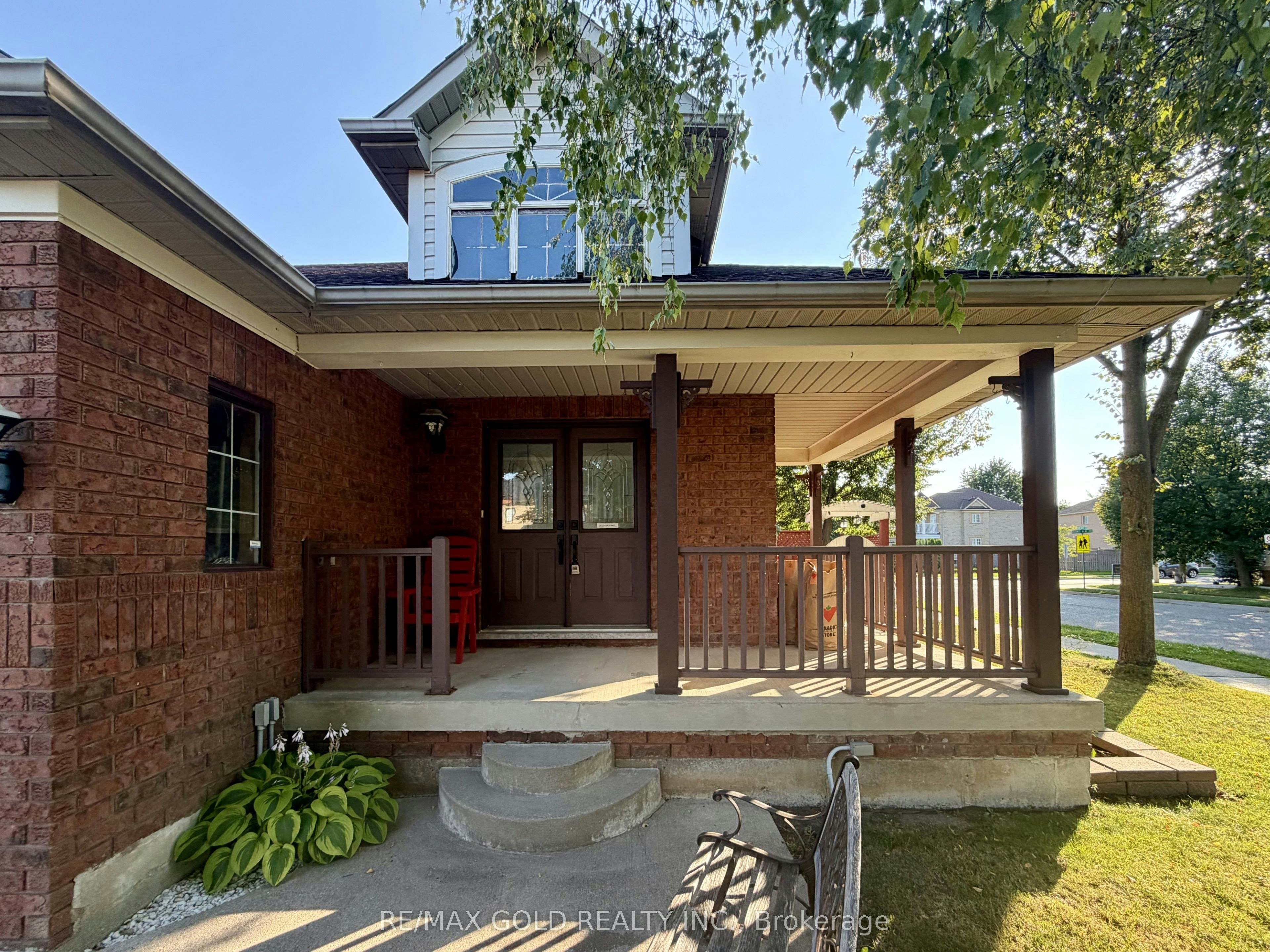 218 Van Scott Drive, Brampton, ON, L7A 1V9 - 4