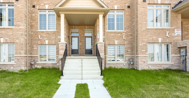 353 Inspire Boulevard, Brampton, ON, L6R 0B8 - 3