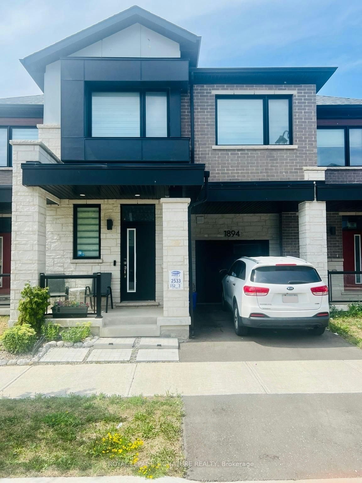 1894 Thames Circle, Milton, ON, L9E 1Y9
