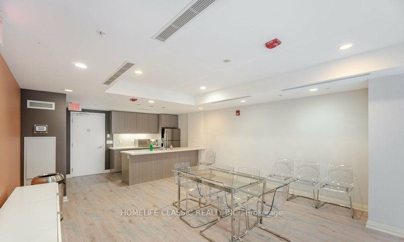 611-15 James Finlay Way, Toronto, ON, M3M 0B3 - 26