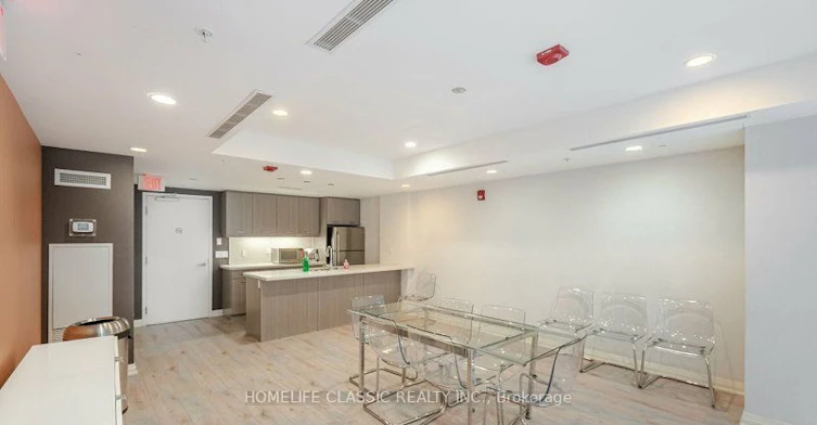 611-15 James Finlay Way, Toronto, ON, M3M 0B3 - 26