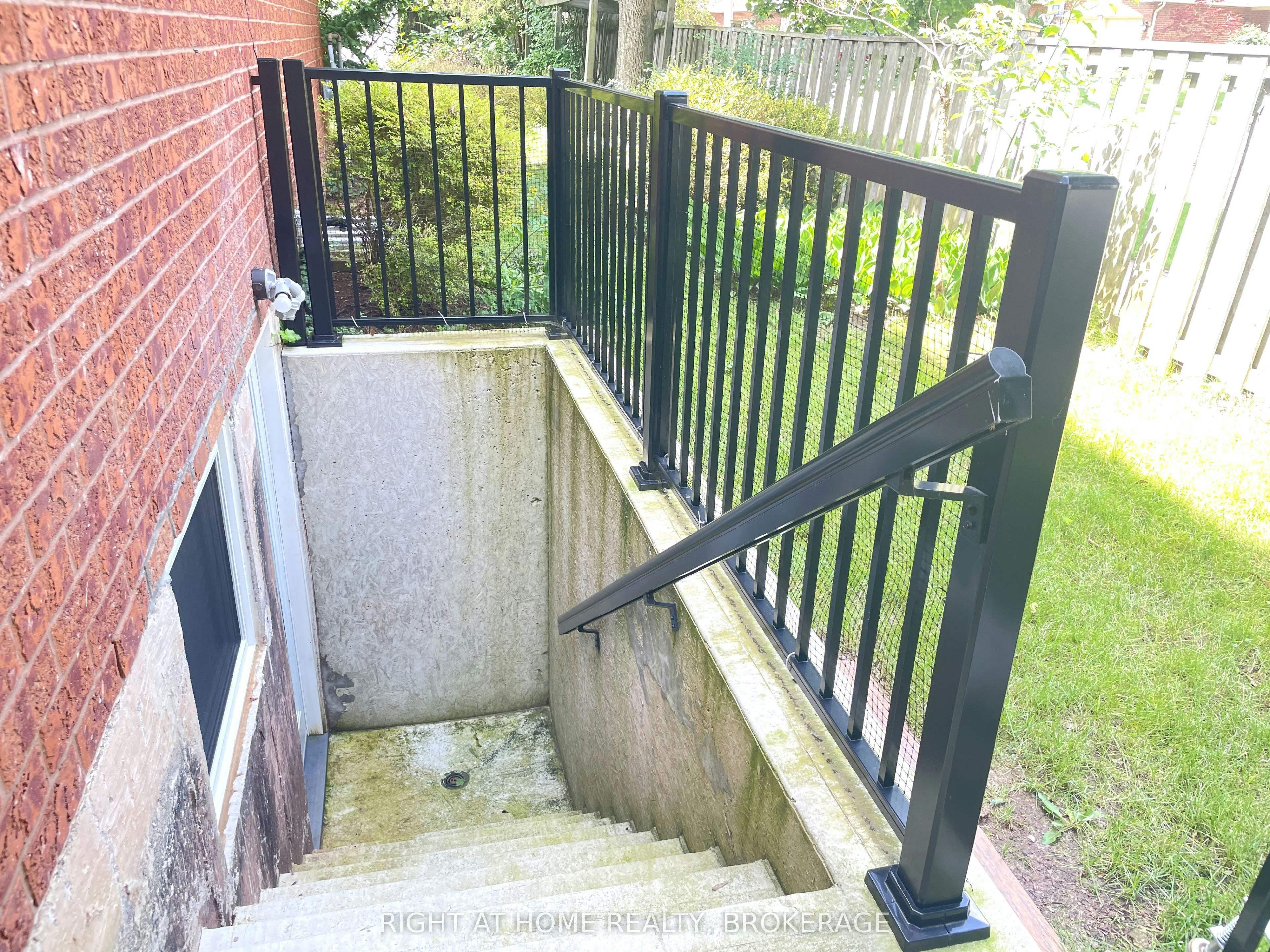 Lower-1163 Rosethorne Road, Oakville, ON, L6M 1H5 - 5