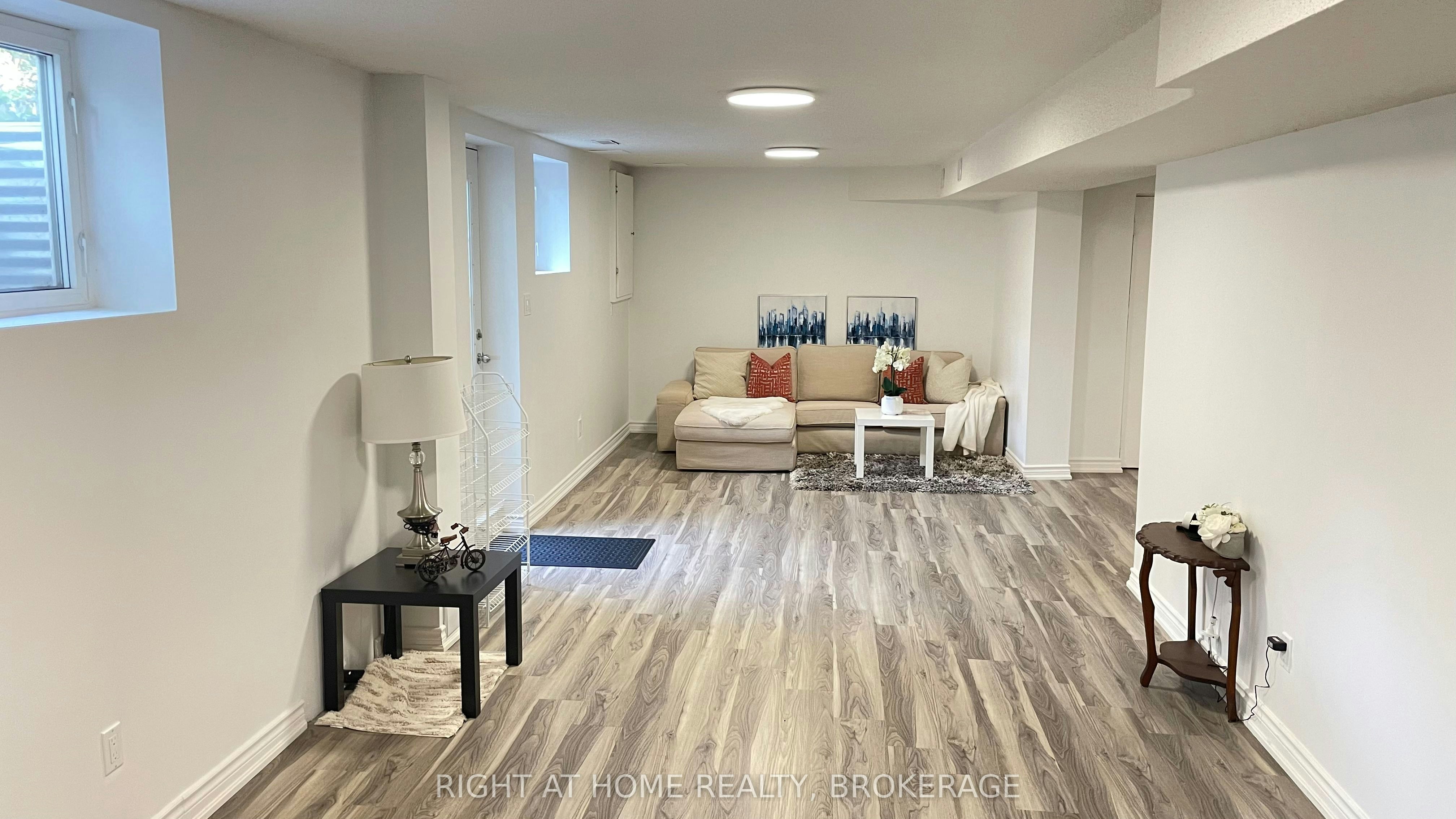 Lower-1163 Rosethorne Road, Oakville, ON, L6M 1H5