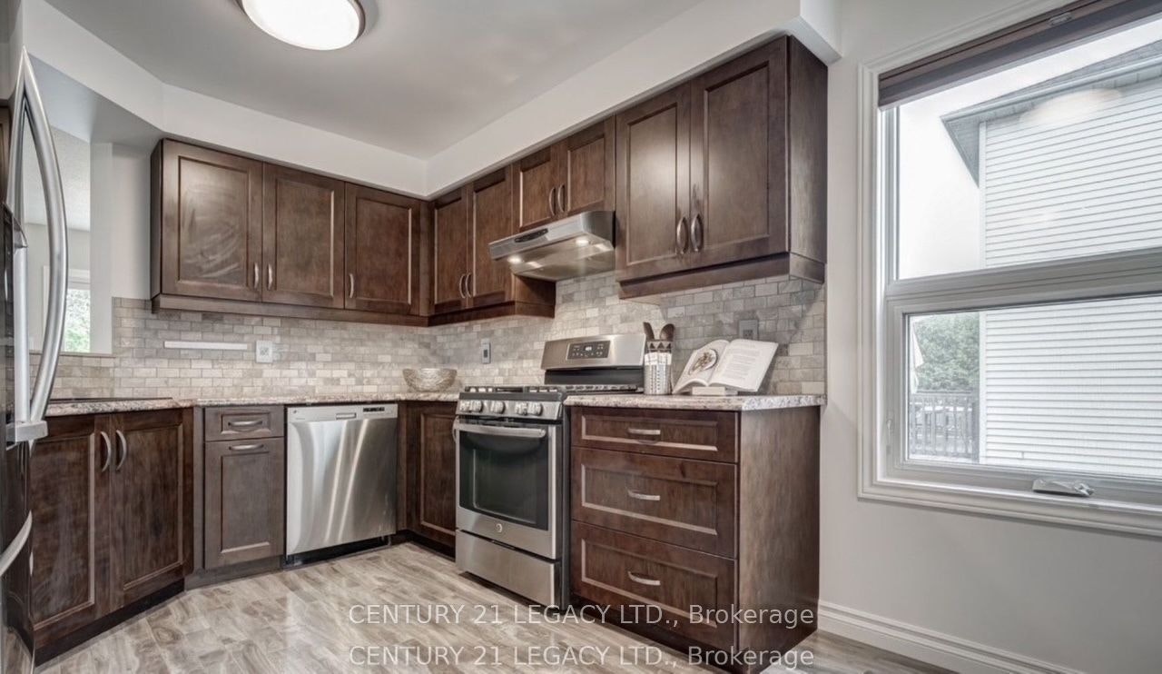 Upper-339 Lewis Drive W, Orangeville, ON, L9W 4P8 - 4