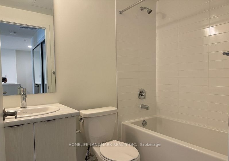 P102-145 Canon Jackson Drive, Toronto, ON, M6M 2G1 - 7