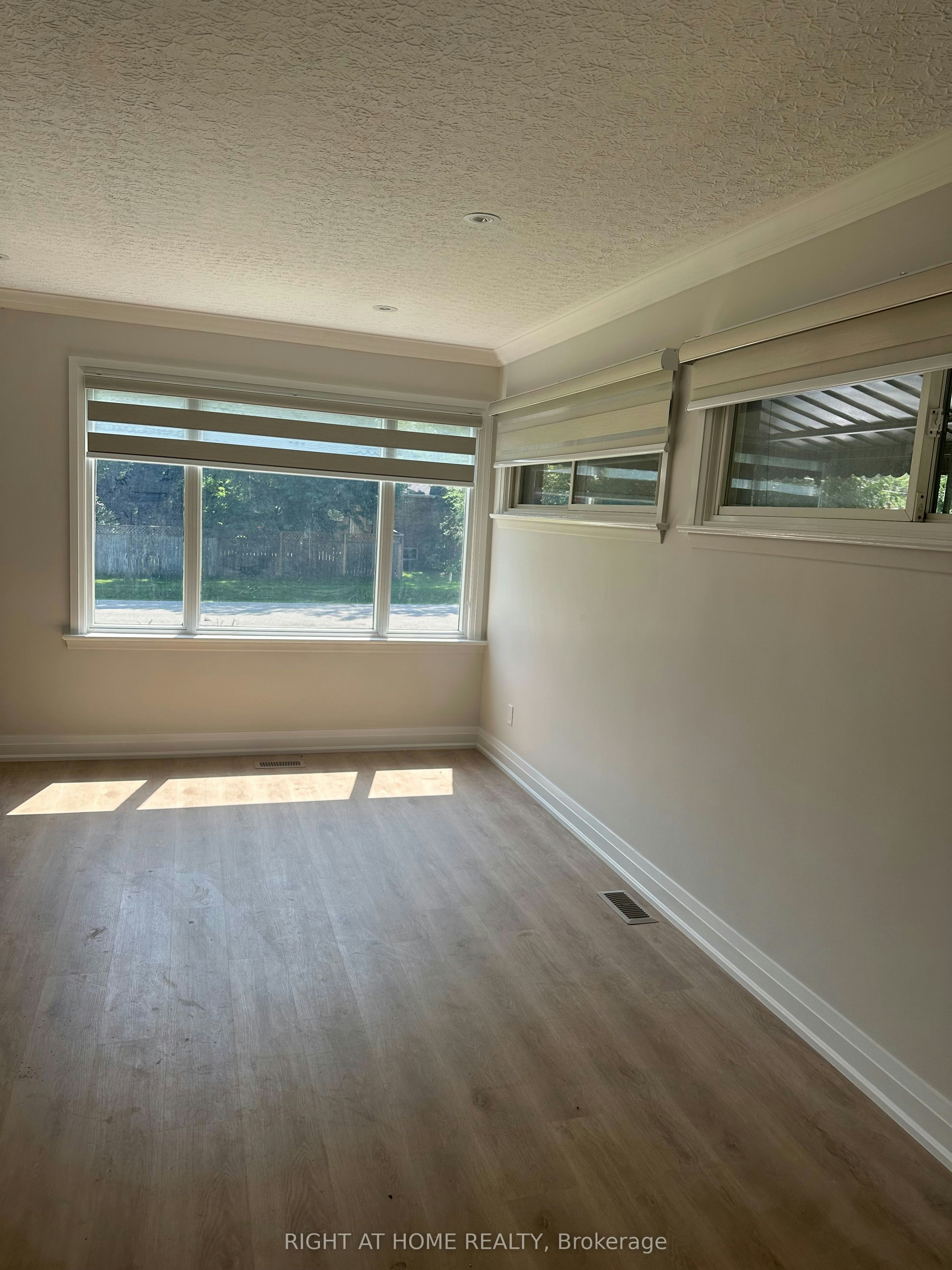 1789 Christopher Road, Mississauga, ON, L5J 2K7 - 5