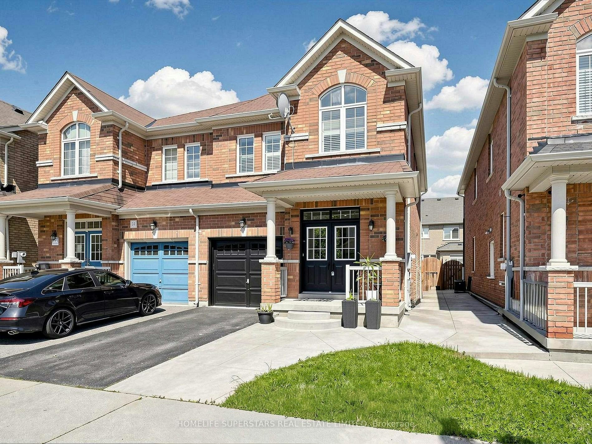 22 Pentonville Road, Brampton, ON, L6R 3R9