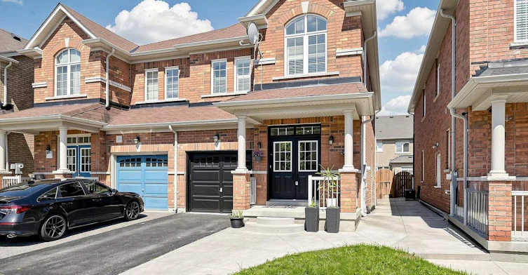 22 Pentonville Road, Brampton, ON, L6R 3R9