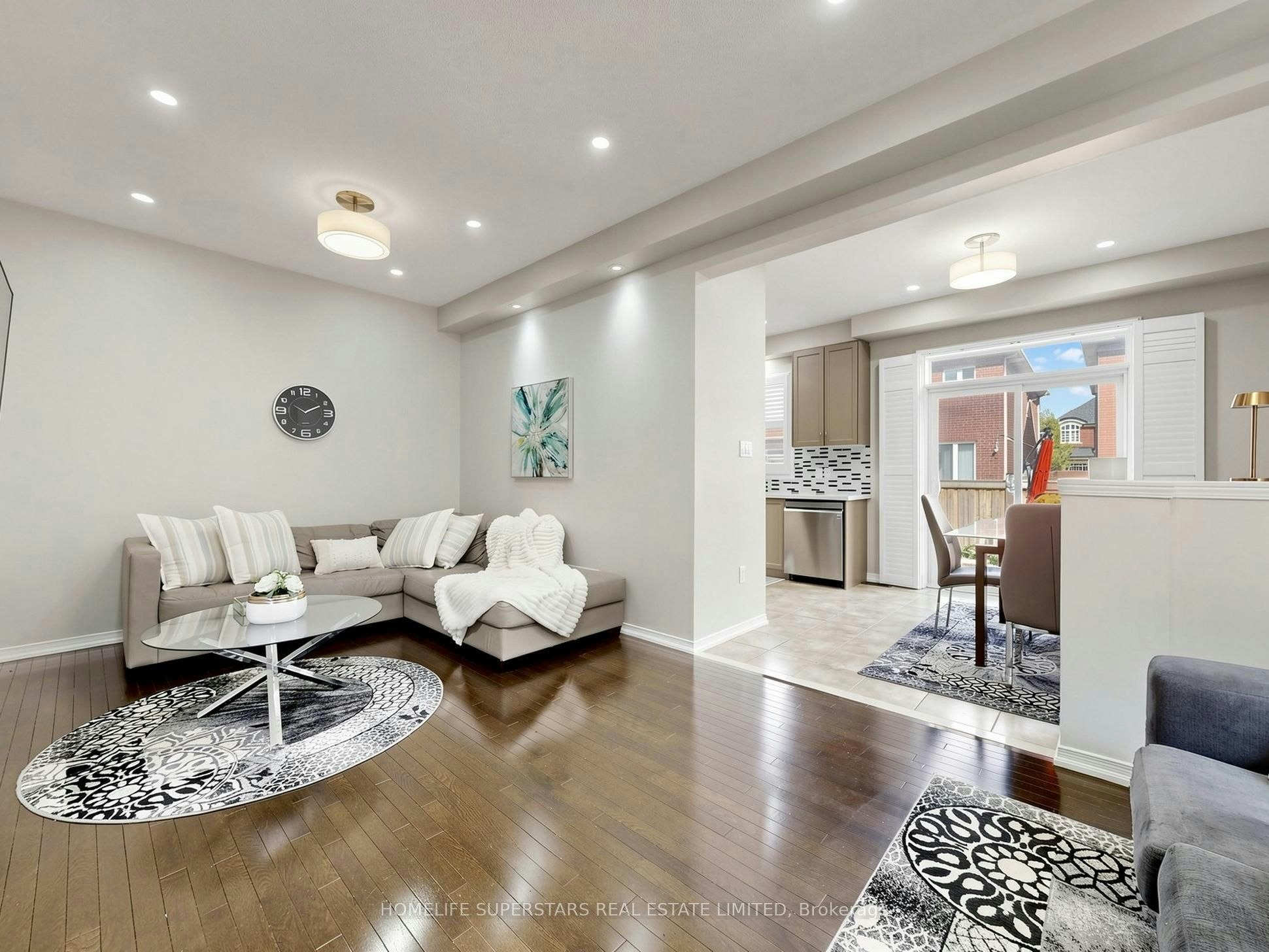 22 Pentonville Road, Brampton, ON, L6R 3R9 - 4