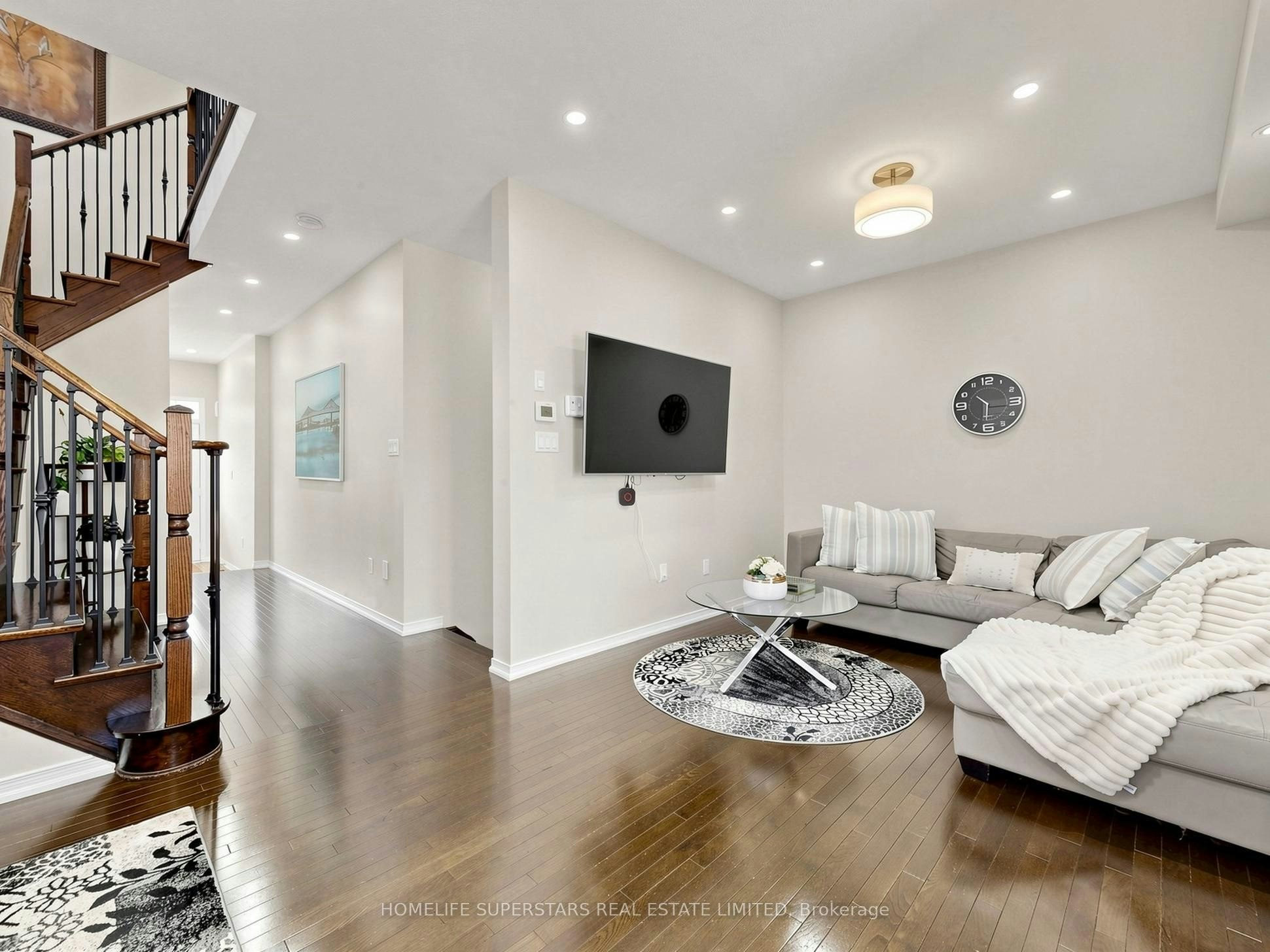 22 Pentonville Road, Brampton, ON, L6R 3R9 - 6
