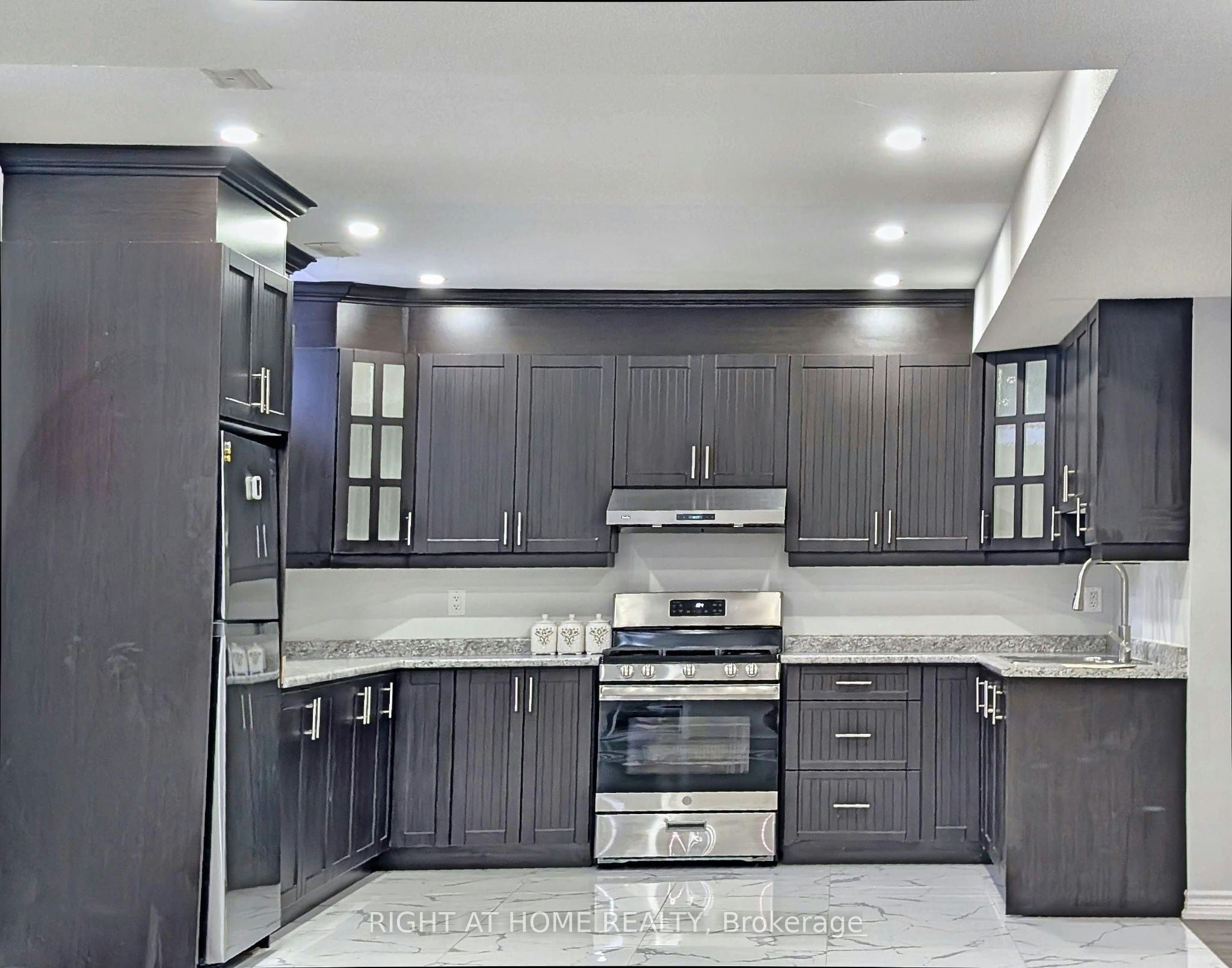 46 Fanning Trail, Brampton, ON, L6P 4J3 - 3