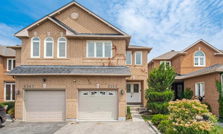 6545 Sapling Trail