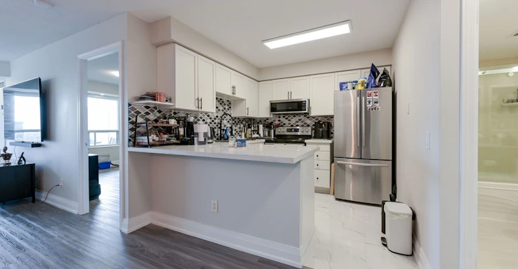 1126-25 Kingsbridge Garden Circle, Mississauga, ON, L5R 4B1 - 19
