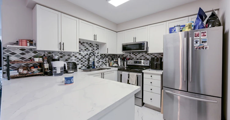 1126-25 Kingsbridge Garden Circle, Mississauga, ON, L5R 4B1 - 21