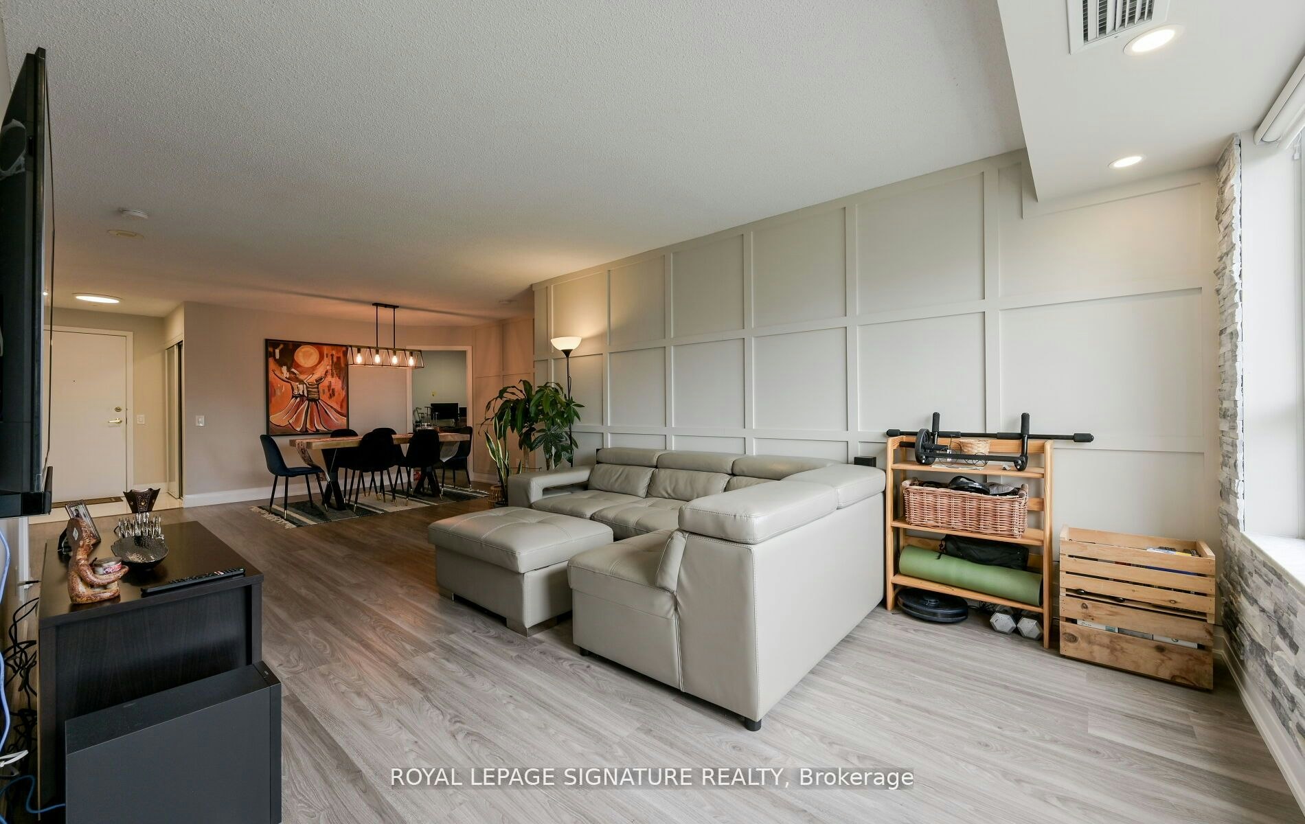 1126-25 Kingsbridge Garden Circle, Mississauga, ON, L5R 4B1 - 11