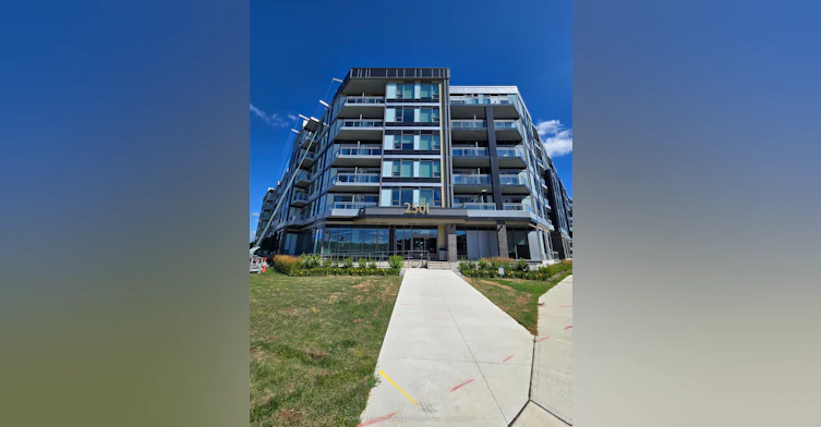 233-2501 Saw Whet Boulevard, Oakville, ON, L6M 5N2 - 2