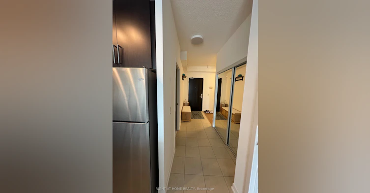 1110-840 Queens Plate Drive, Toronto, ON, M9W 0E7